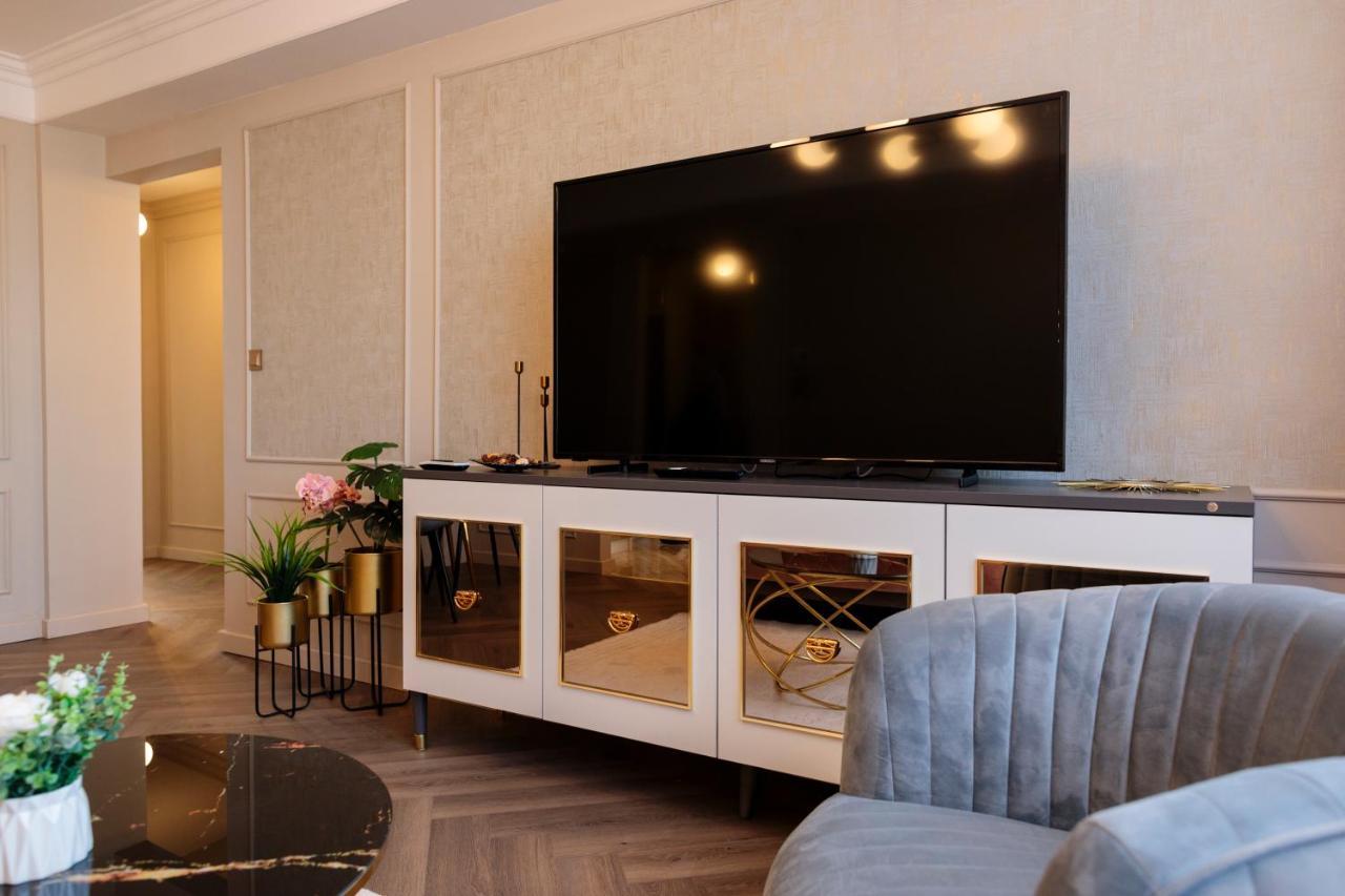 Luxurious Apartment, View * Timişoara